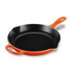 le-creuset-cookware-cast-iron-skillet